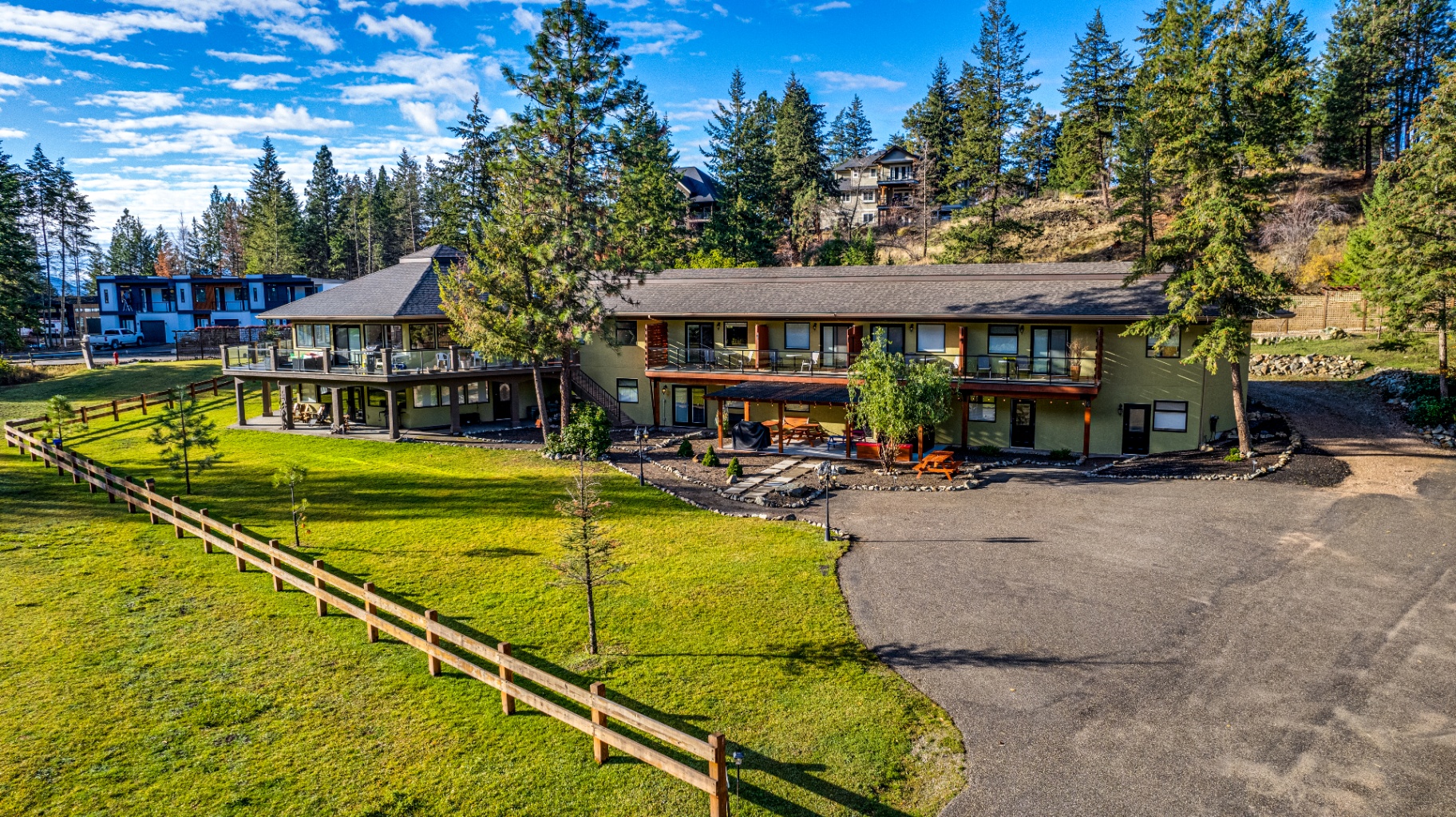The Haven at Deer Park exterior view with expansive grounds